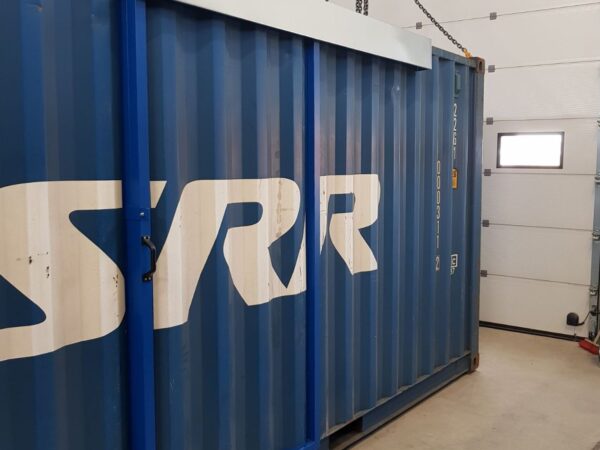 20ft Hi Cube Container (9′ 6″ high) suitable for IBC storage Sliding Door - Image 3